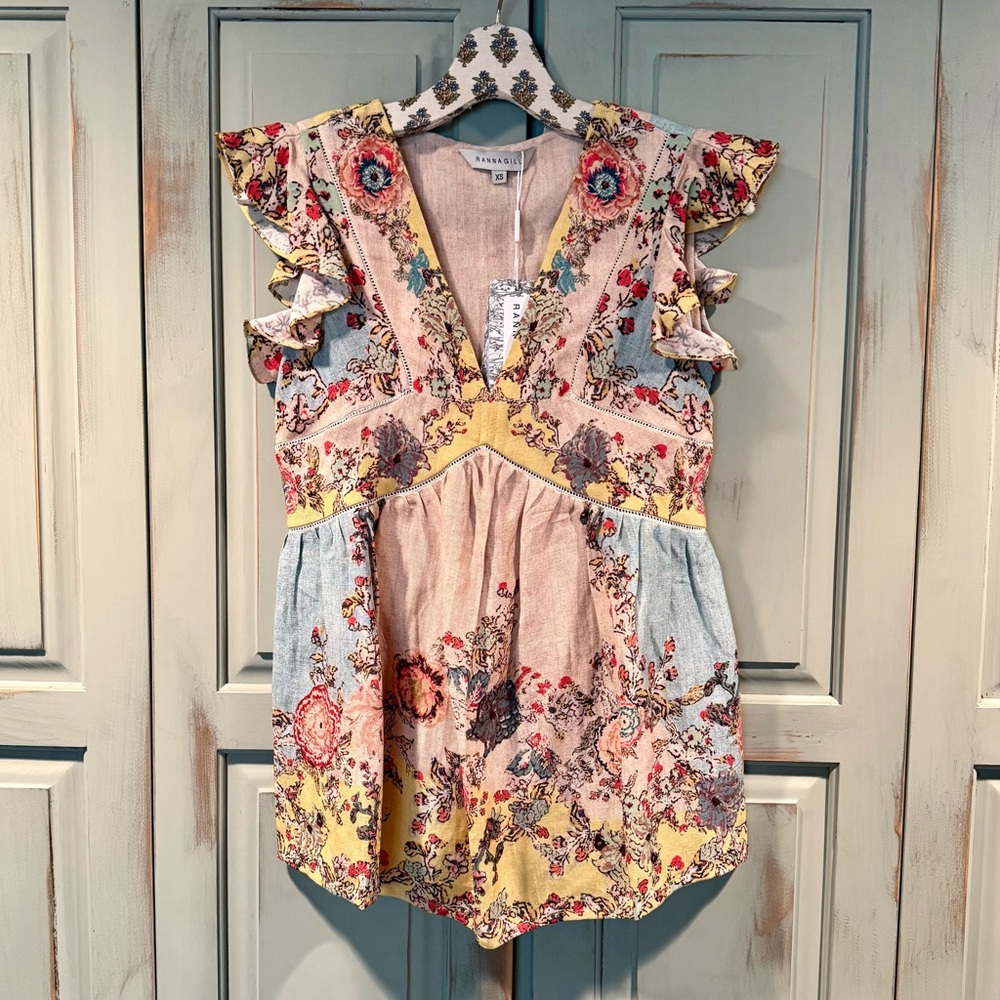 Ranna Gill Floral Flutter Sleeve Top